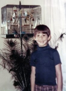 Dave Eaton family~ 1972c Mark by birdcage