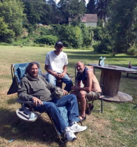 Eaton, Tim~ 2018, 07, in his field with brothers Mark & Kelly- 02